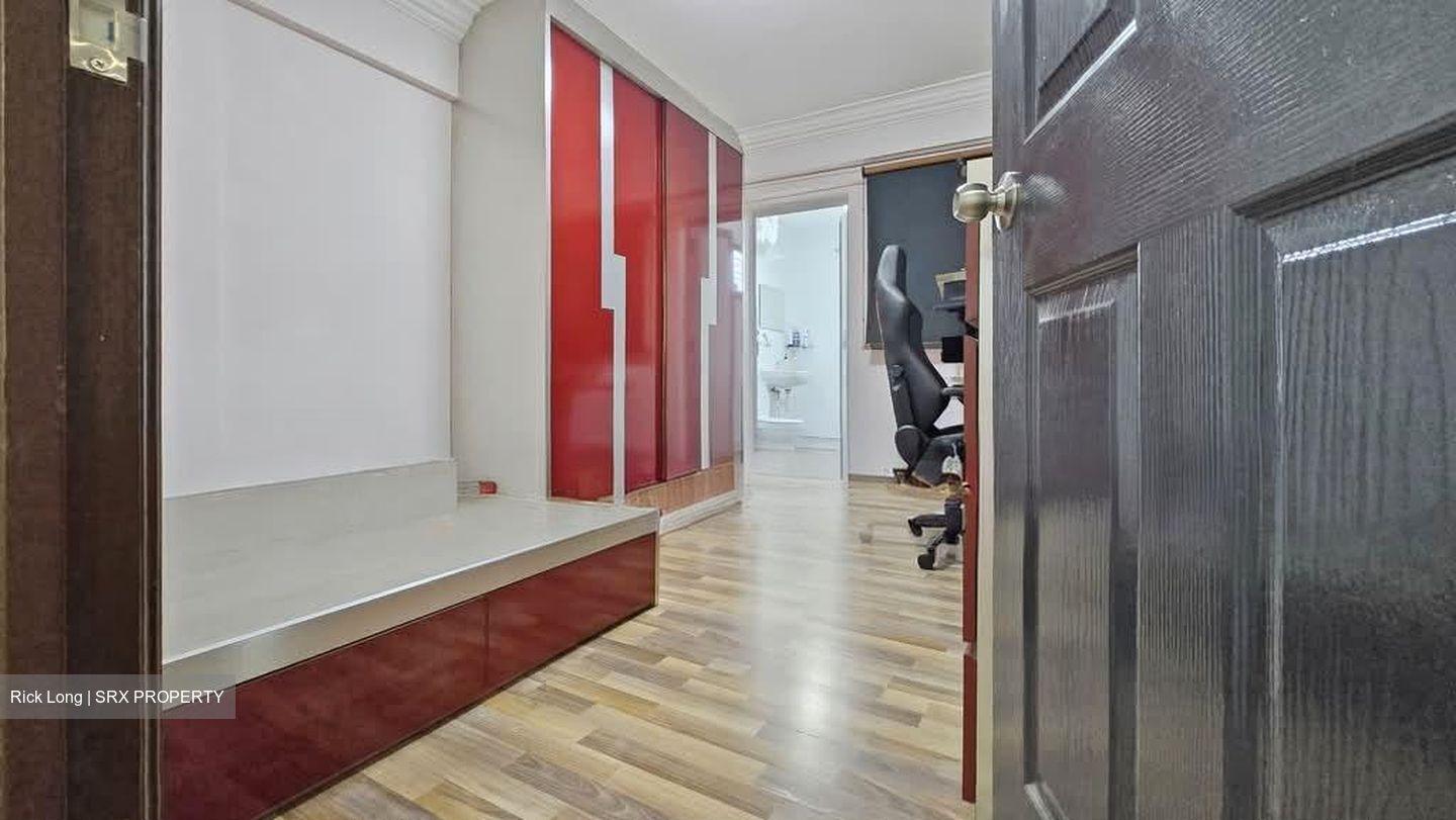 Blk 325 Woodlands Street 32 (Woodlands), HDB Executive #551845701